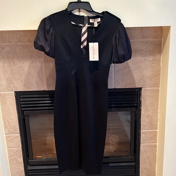 Burberry London LBD - Picture 5 of 10